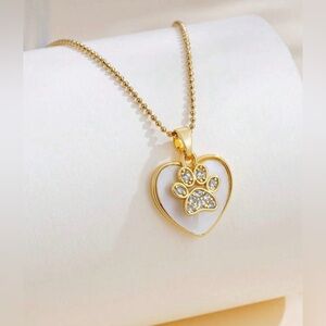 NEW Stainless steel Gold tone paw and heart necklace
